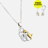Damhnait | Hug Pendant Set
